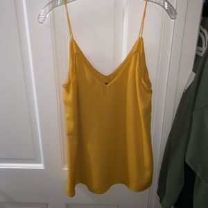 Blaque Label- yellow tank